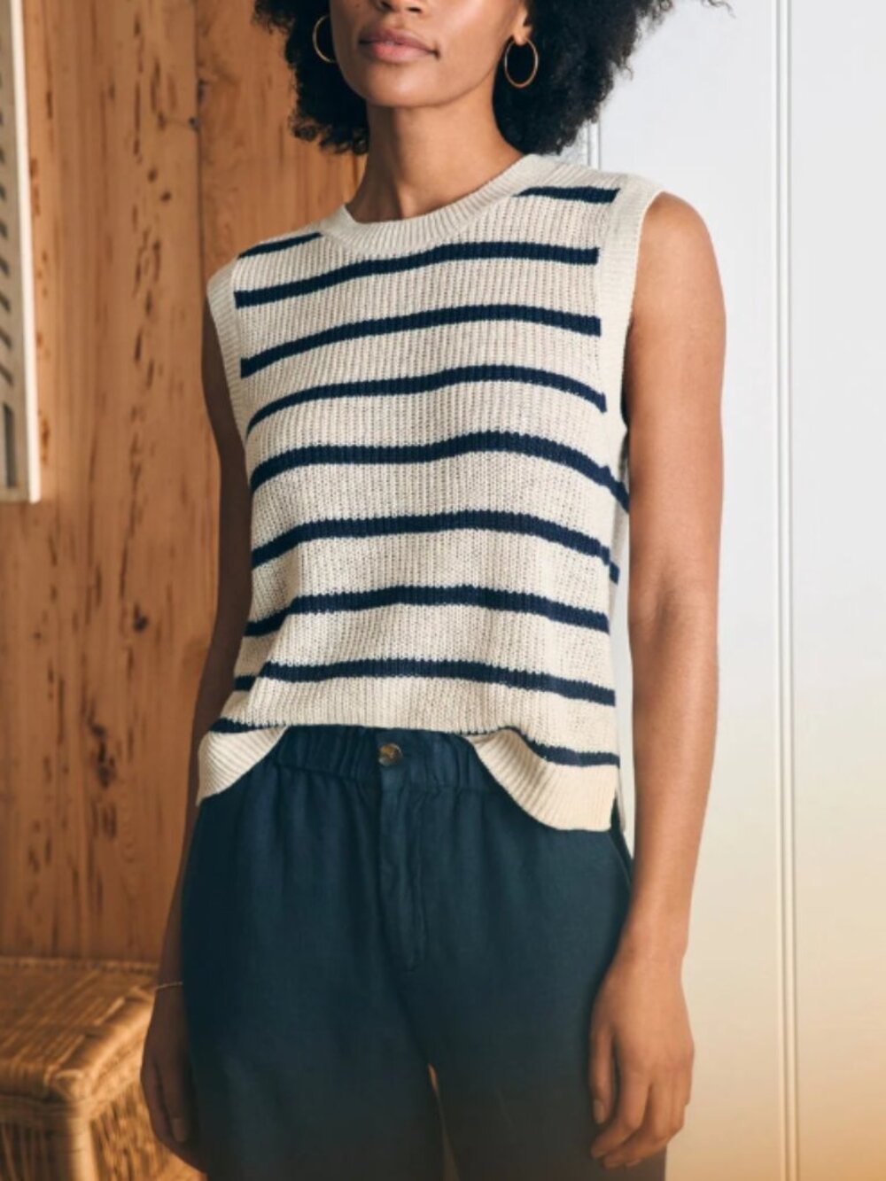 Faherty Miramar Linen Muscle Tank Navy Cream Mantauk Stripe Sweater Vest Large